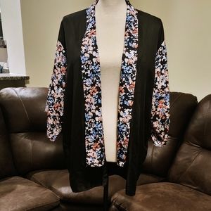 NWT Laundry Floral Kimono Cardigan